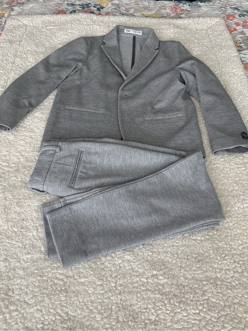 Zara kids Gray Knit Blazer & Pants Suit Set
